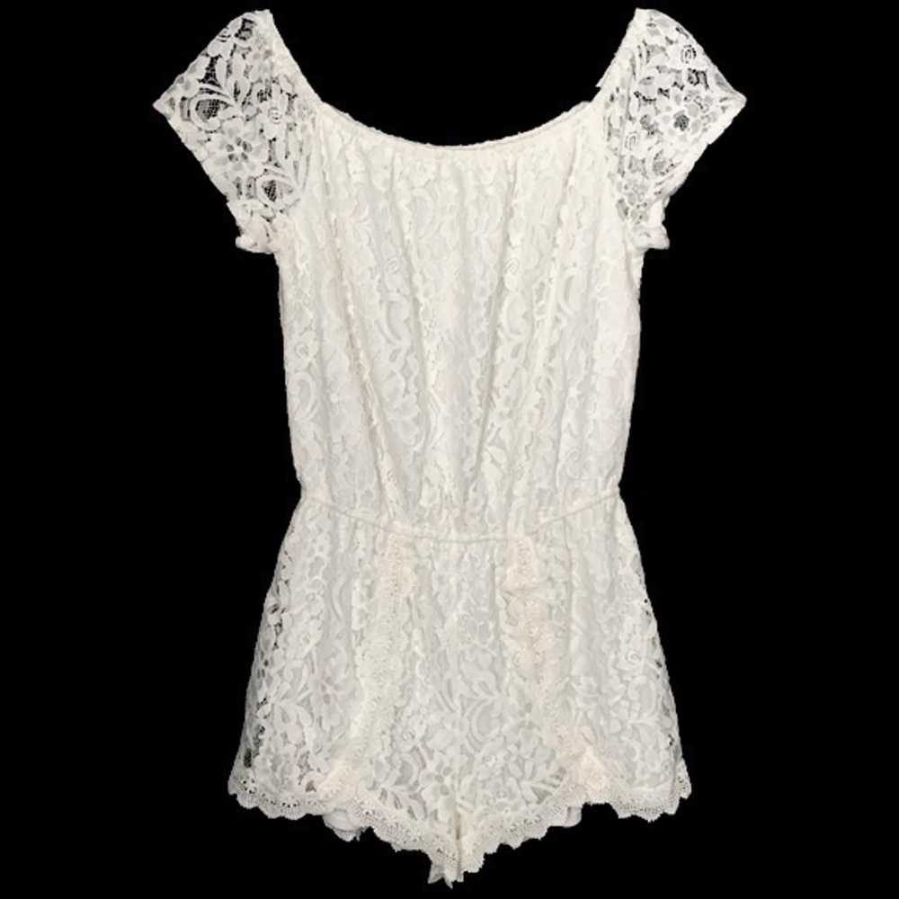 Jack by BB Dakota Classic Lace Off-The-Shoulder Romper